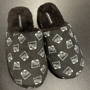Lord’s Rock mens slippers